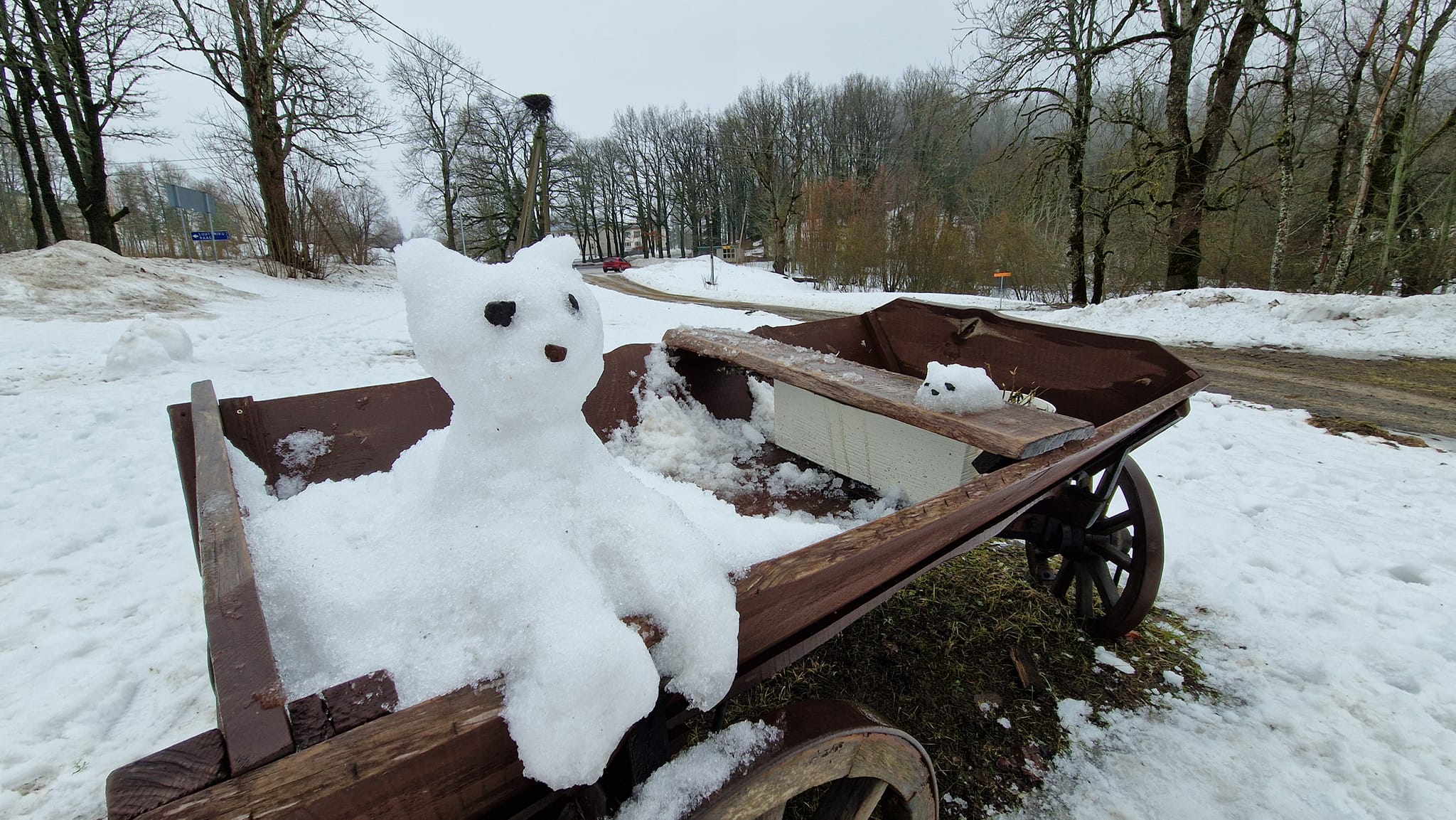 Jaanuarikuu oli Ruusmäe noortekojas ja Haanja noortemajas rahulikult ja koos koheva lume vaibaga. Koos noortega oleme elanud sisse uude aastasse ja mõelnud, mid